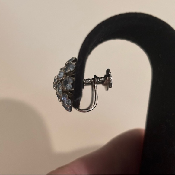 Blue Rhinestones crystal vintage screw back earrings - Picture 4 of 6